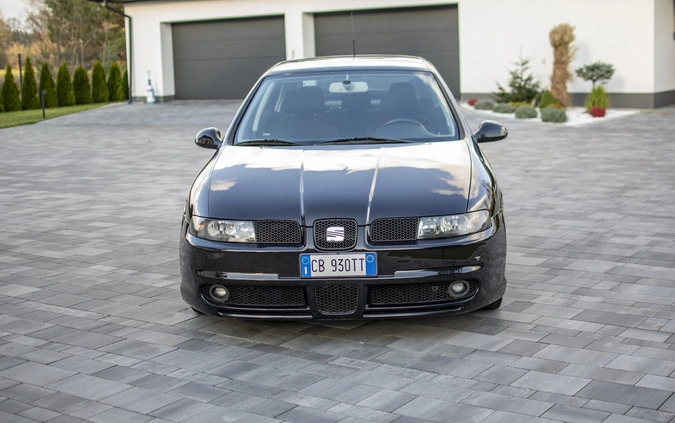 Seat Leon cena 15950 przebieg: 314550, rok produkcji 2003 z Nisko małe 742